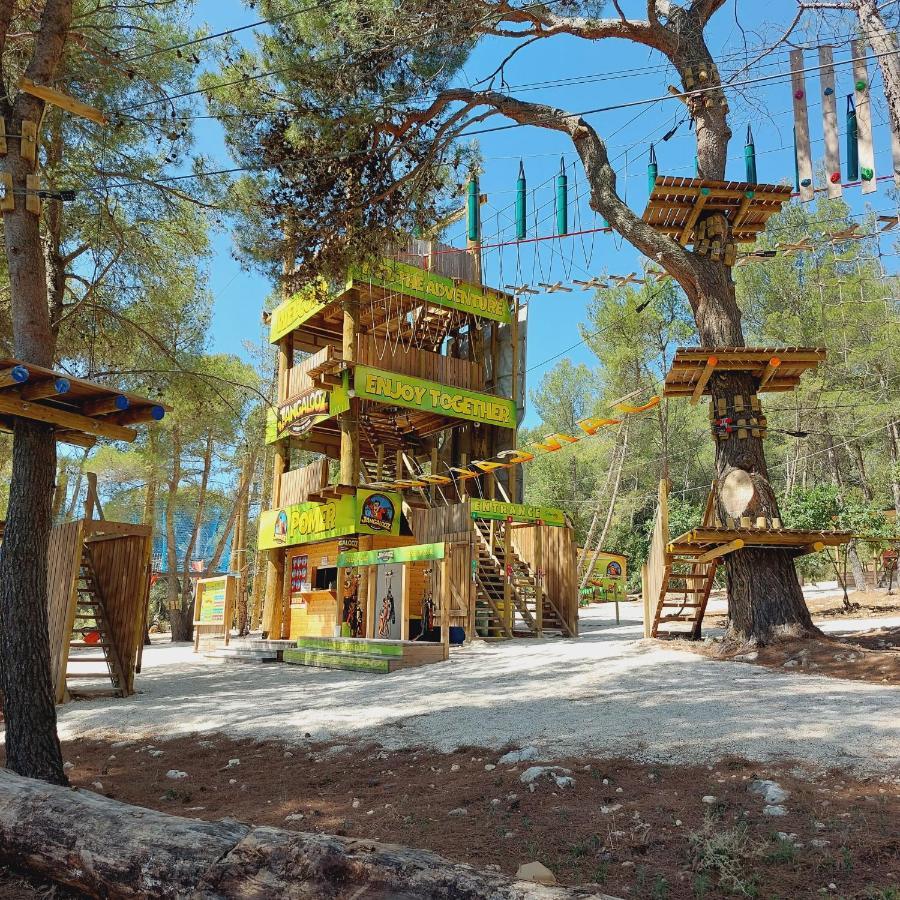 Luxury 2-bedroom Near The With Private Pool -exclusive Use Apartament