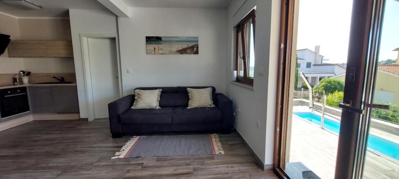 Luxury 2-bedroom Near The With Private Pool -exclusive Use *