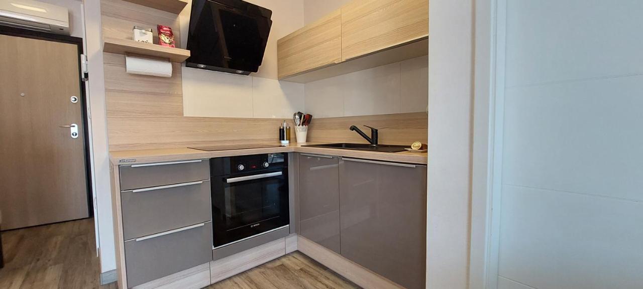 Luxury 2-bedroom Near The With Private Pool -exclusive Use Apartament *